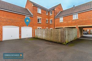 Garage/Parking- click for photo gallery